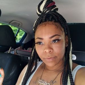 Meet your Posher, Lanesha